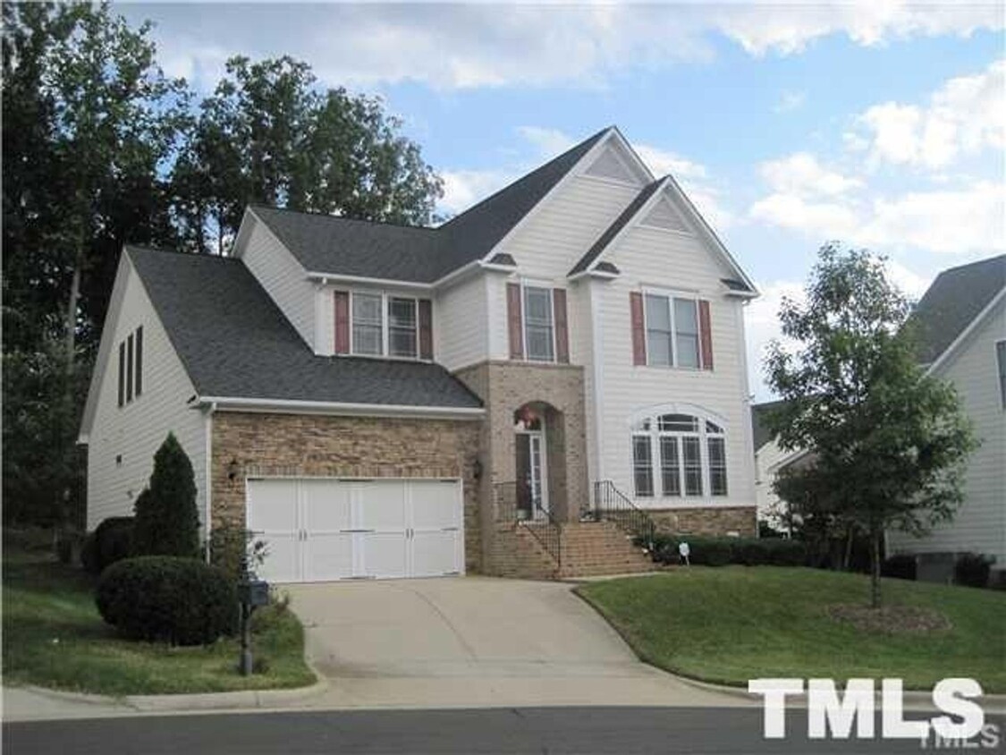 Foto principal - 404 Braswell Brook Ct