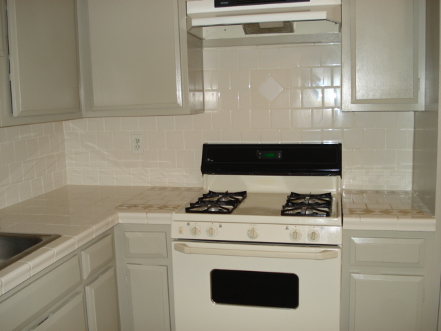 EIK, NEW BRAND STOVE - 1 W Lawrence Park Dr