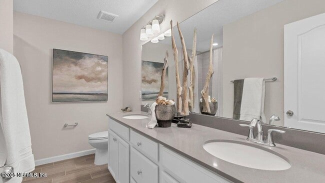 Foto del edificio - 494 Boracay Cir