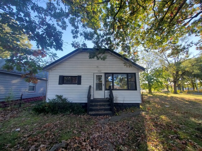 Building Photo - 2646 Reynolds St
