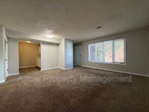 Building Photo - 1820 F St