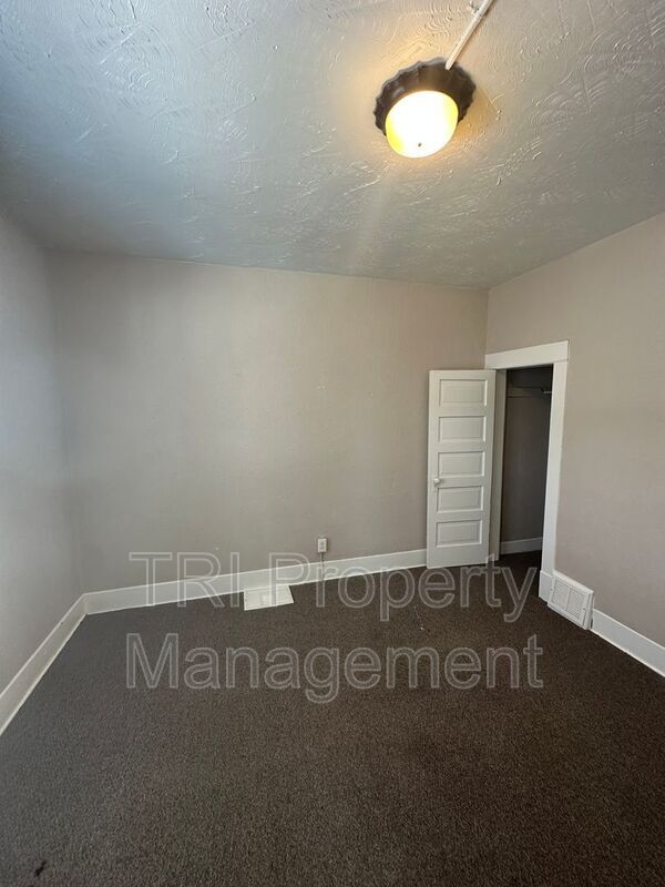 Foto del edificio - 414 13th Ave