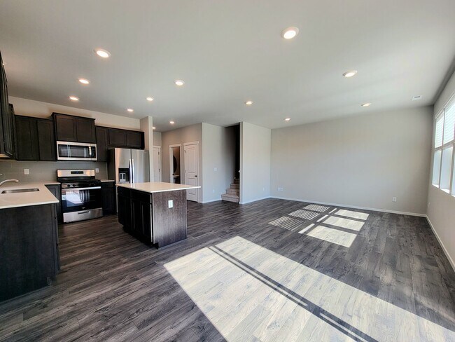 Building Photo - Brand New 3 bed with loft and fully fenced yard in convenient CK location!