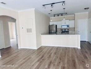 Building Photo - 1300 Riverplace Blvd