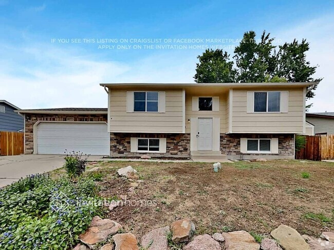 Building Photo - 18773 E Napa Dr