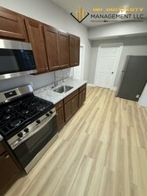 Building Photo - 81 Swindells St