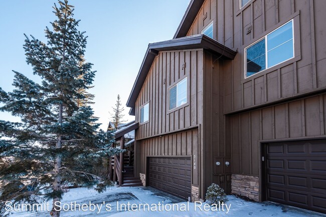 Building Photo - 3 br, 2 bath House - 5140-A Cove Canyon Drive
