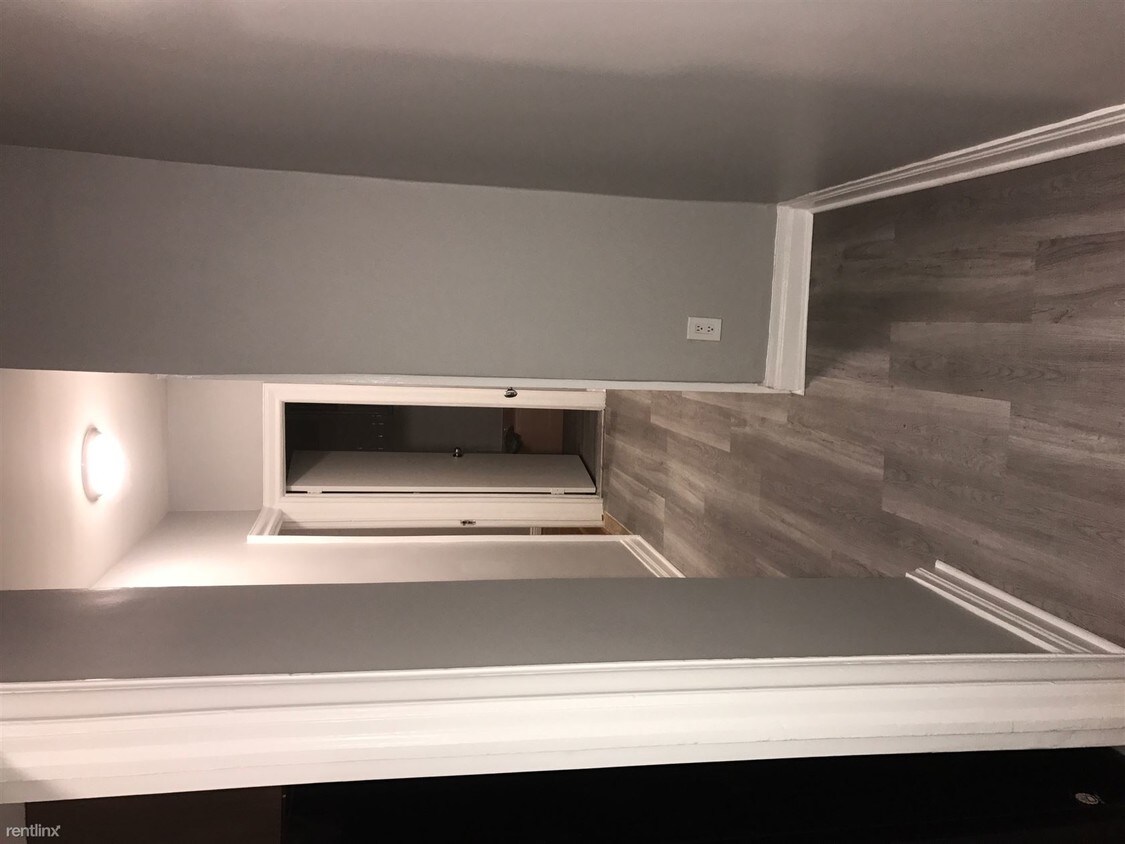 Primary Photo - 4 br, 1 bath Apartment - 2729 21st St