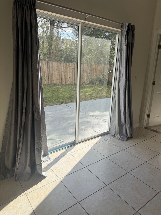 Foto del edificio - 5559 Pats Pt