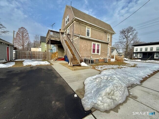 Building Photo - 434 Washington Ave