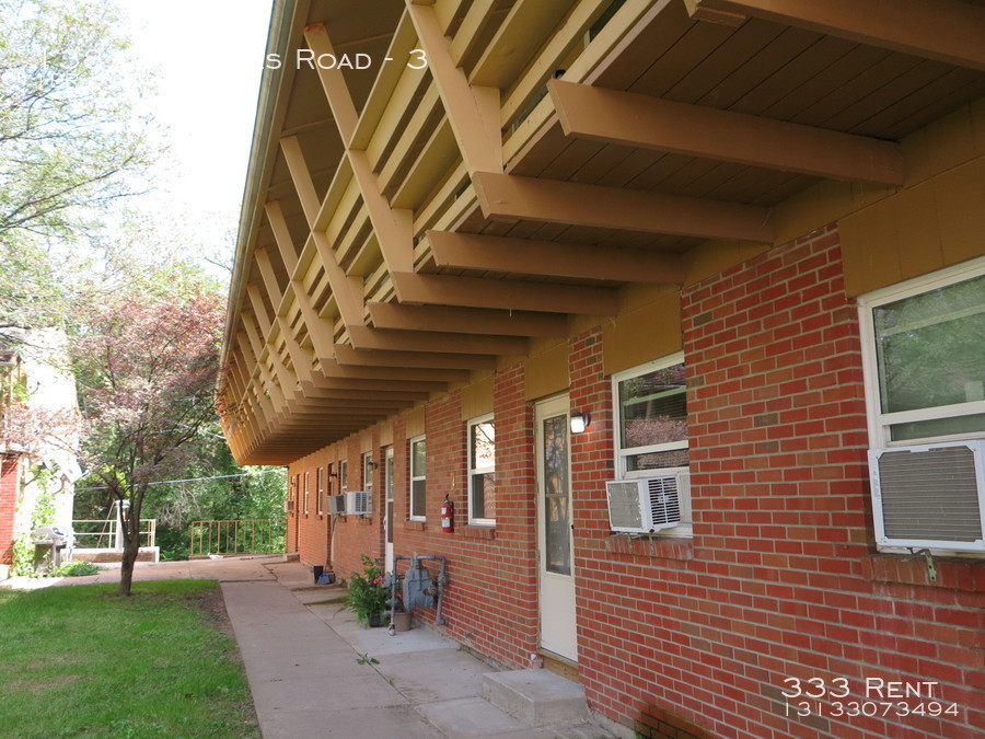 Primary Photo - 13817 Holmes Rd