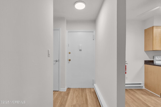 Foto del edificio - 300 7th Ave