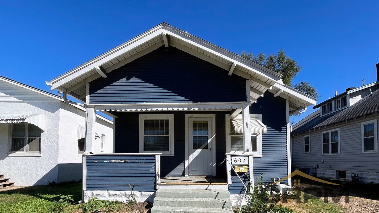 Foto principal - Updated 2-Bed, 1-Bath House