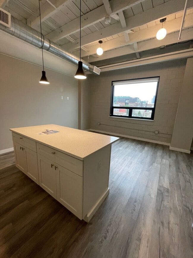 Interior Photo - Smallman Flats