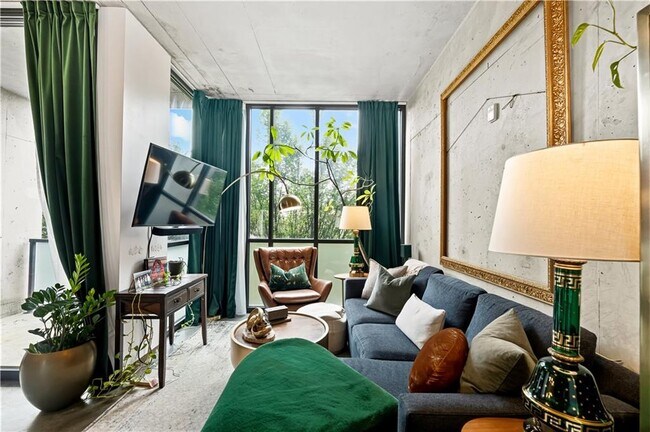 Foto del edificio - 480 John Wesley Dobbs Ave NE