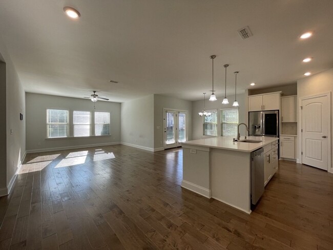 Foto del edificio - Beautiful home in Foxland Harbor