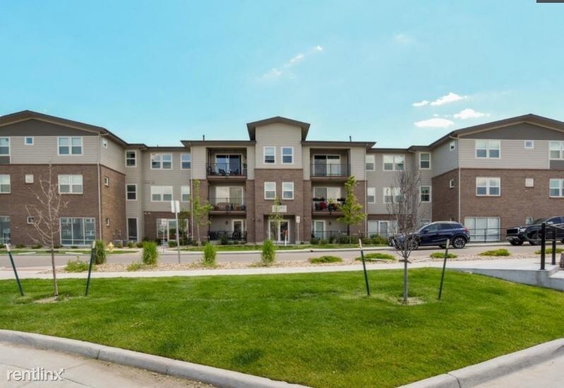 Foto principal - 15385 W 64th Ln