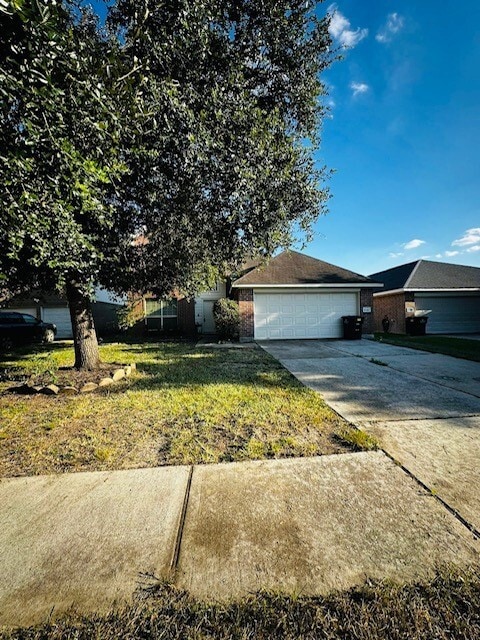 Building Photo - 10411 Iris Lake Ct