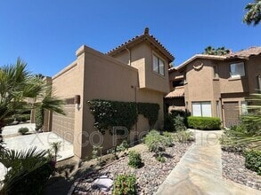 Building Photo - 38297 Crocus Ln