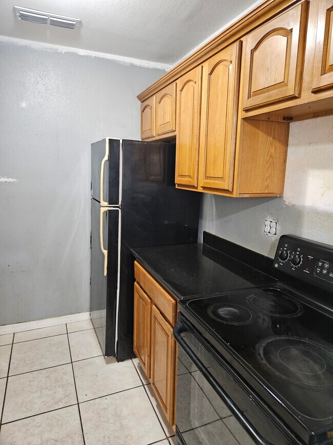 Foto del edificio - 4320 S West Shore Blvd