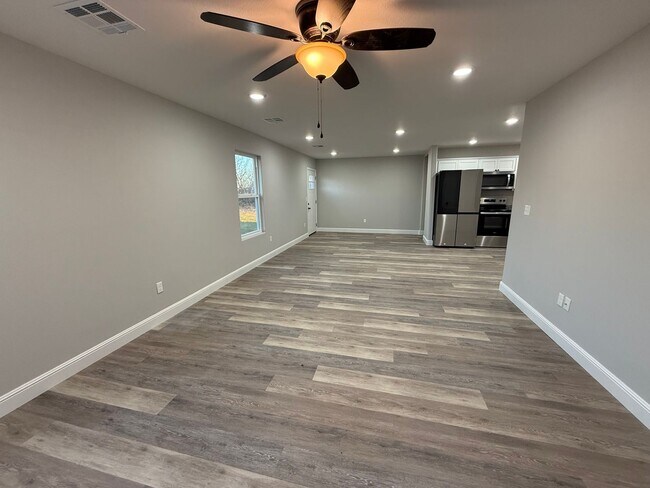 Building Photo - BRAND NEW BUILD: 3 BEDROOM/ 2 BATHROOM HOUSE IN CARTERVILLE MO WITH 2 CAR GARAGE!!!