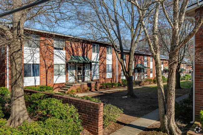Building Photo - Station Square Apartments