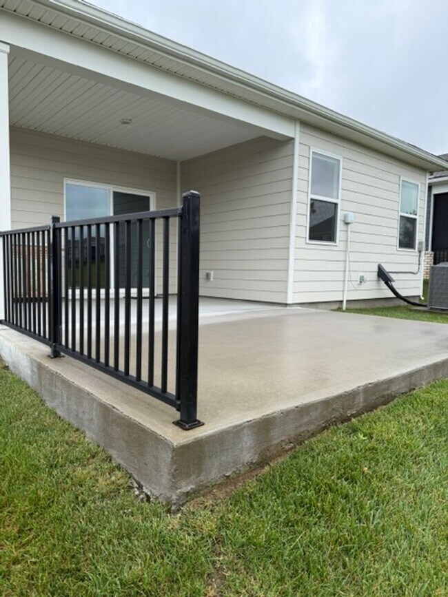 Foto del edificio - For Lease!! Available in June.  Experience comfortable, low-maintenance living in one of Gallatin...