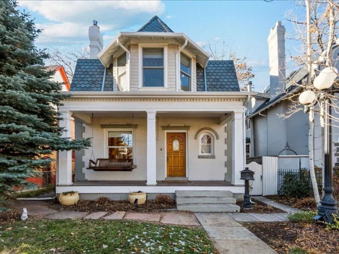 Foto principal - 3BR Custom Victorian Home near Wash Park