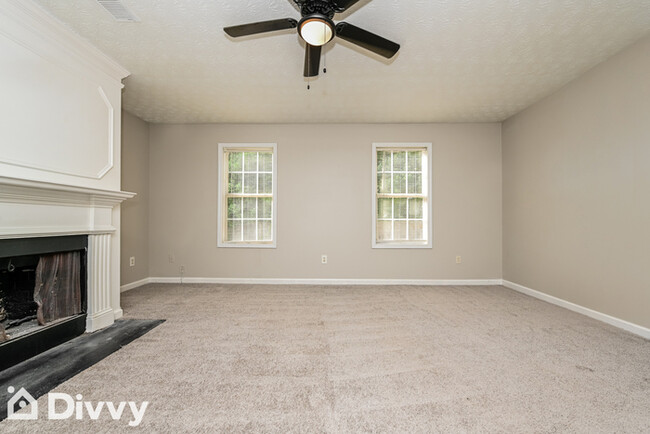 Building Photo - 784 Sinclair Way