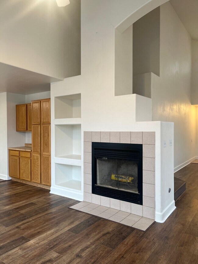 Foto del edificio - Northridge home on Cul de Sac street