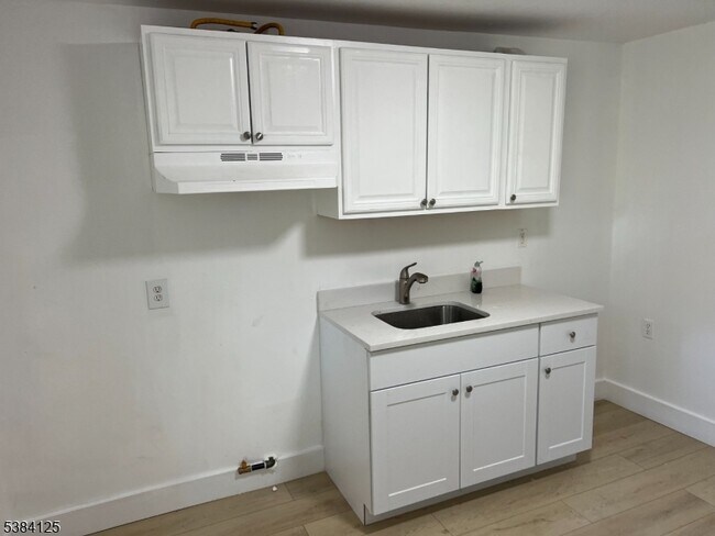 Foto del edificio - 1300 Pierce St