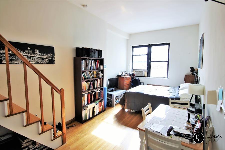 Primary Photo - 255 West 75th Street