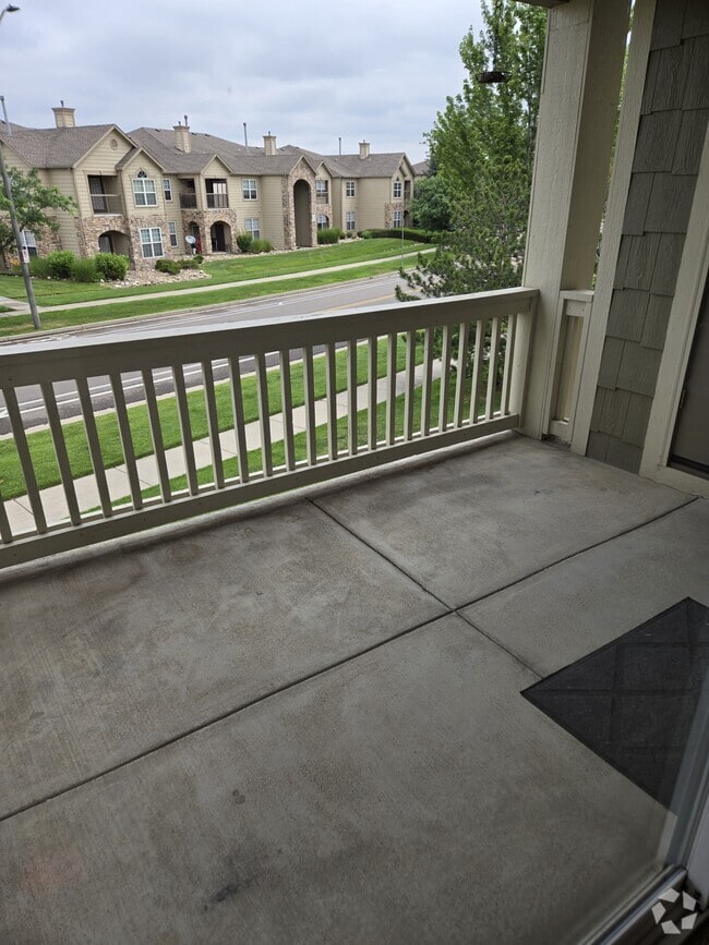 Building Photo - 5225 White Willow Dr