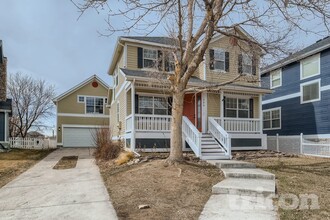 Building Photo - 300 Fieldstone Dr