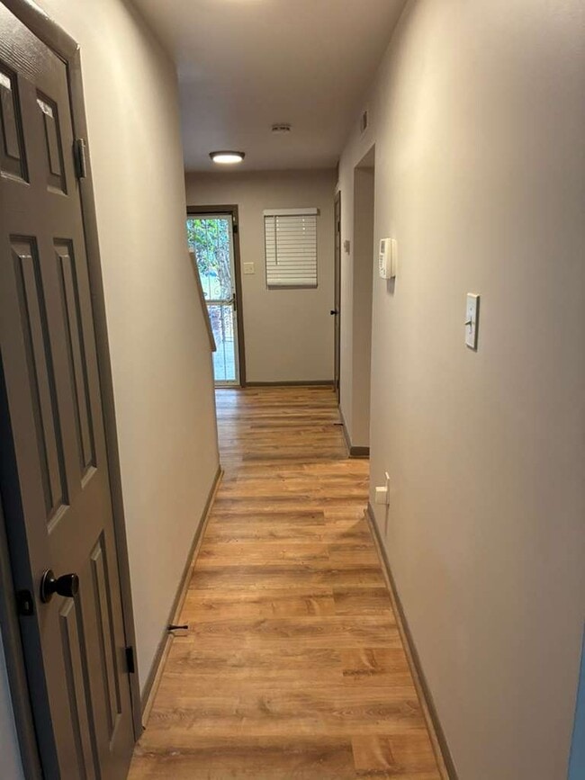 Foto del edificio - 1131 Marcy Ave