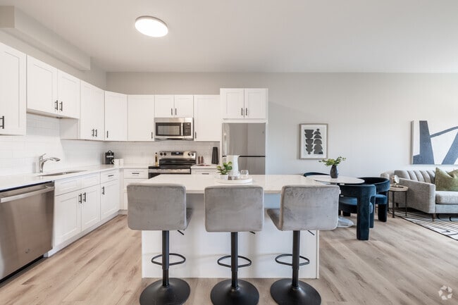 1BR, 1BA - 721SF - Kitchen - Briggs Crossing