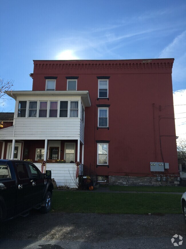 Apartments For Rent in Gloversville NY 5 Rentals