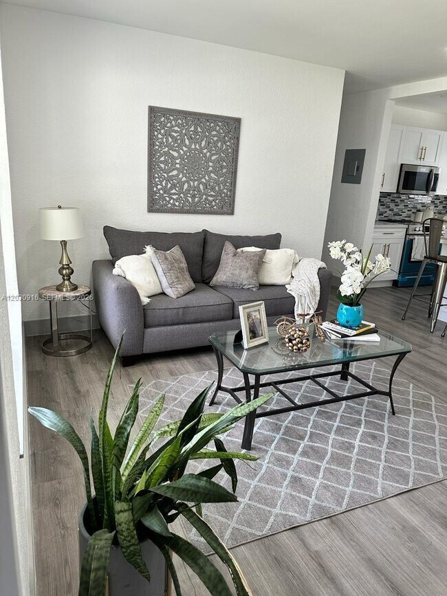 Foto del edificio - 1029 SW 1st Ave