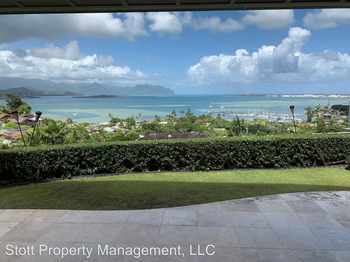 Foto principal - 44-109-109 Bayview Haven Pl