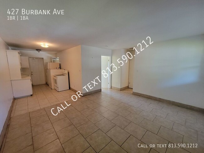 Foto del edificio - 1 bed 1 bath Cute Lakeland Apartment