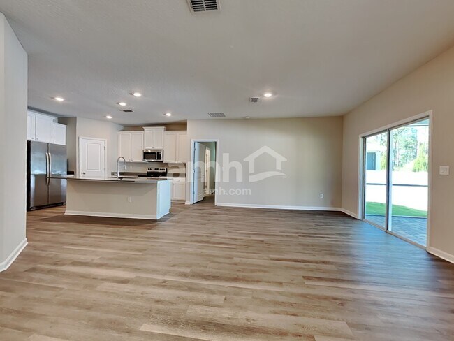 Foto del edificio - 225 Stone Arbor Ln