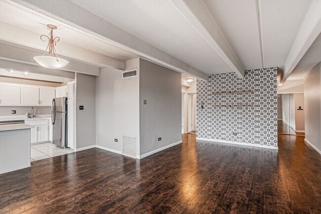 Foto del edificio - 2 Bedroom 2 Bath Home in Denver with Balco...