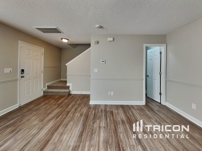 Building Photo - 2608 Misty Cove Pl NE
