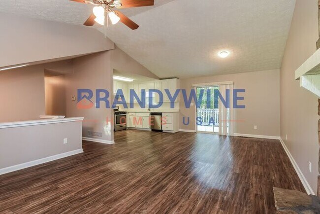 Building Photo - 2681 Meadow Ridge Ct