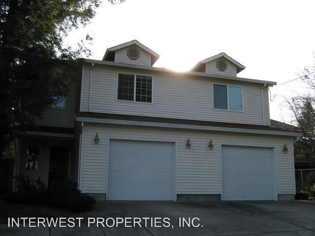 Primary Photo - 4038 SE Powell Valley Rd