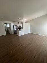 Building Photo - 1280 Dora Dr