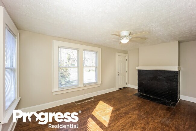 Foto del edificio - 1118 Cascade Ave SW