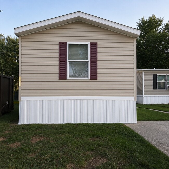 Building Photo - 97 Deerwood Park
