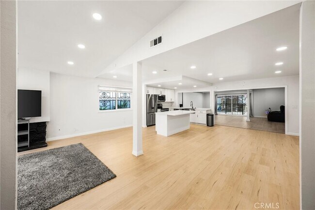 Foto del edificio - 13509 Destino St