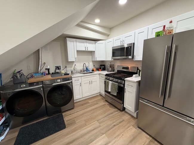 Building Photo - 5418-5420 Baja Drive